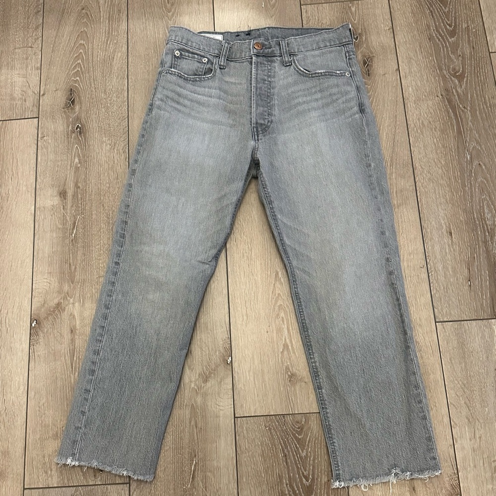 Gap Women’s Cheeky Cropped Straight High Rise Jeans Size 28/6 Gray